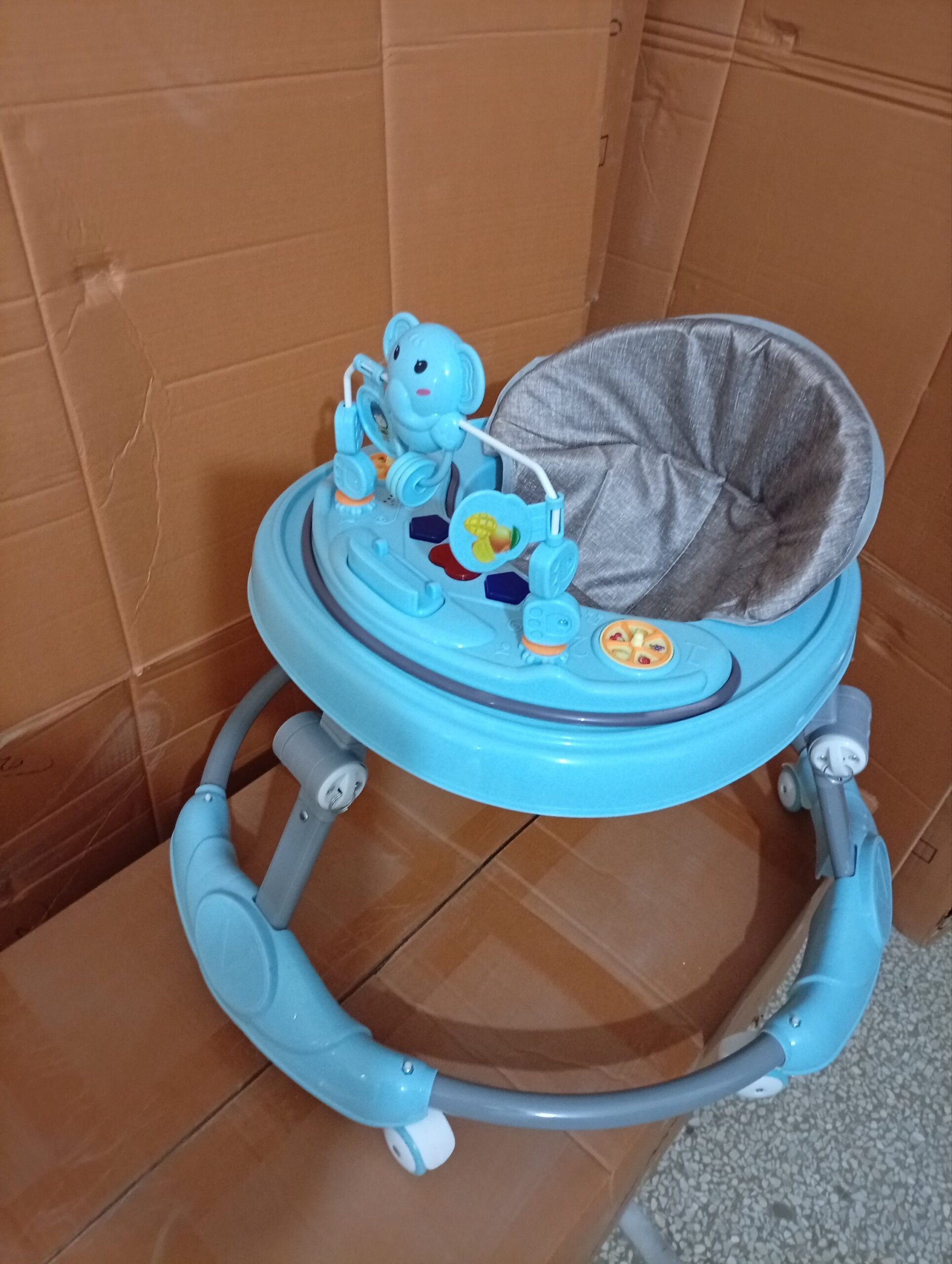 Baby Walker with Front Toys - Musical walker - Foldable - Size adjustable - - Image 2