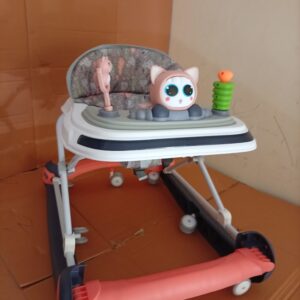 Baby, 2 in one Walker and Rocker with Front Toys - Musical walker - Foldable - Size adjustable -